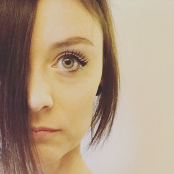 Meet your Posher, Shondee - Picture 5 of 7